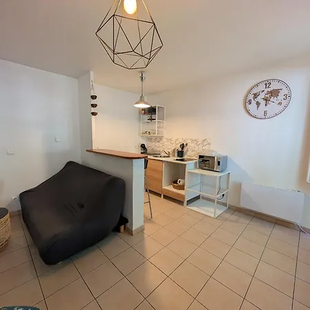 Petit Cocon Val D'europe - * 塞里斯